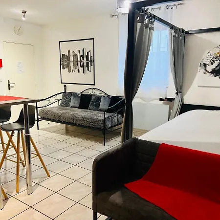 Apartment Proximite Centre-ville Et Gare Chalons-en-Champagne