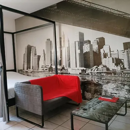 Proximite Centre-ville Et Gare *